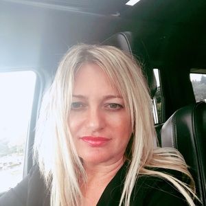 Meet your Posher, Brenda